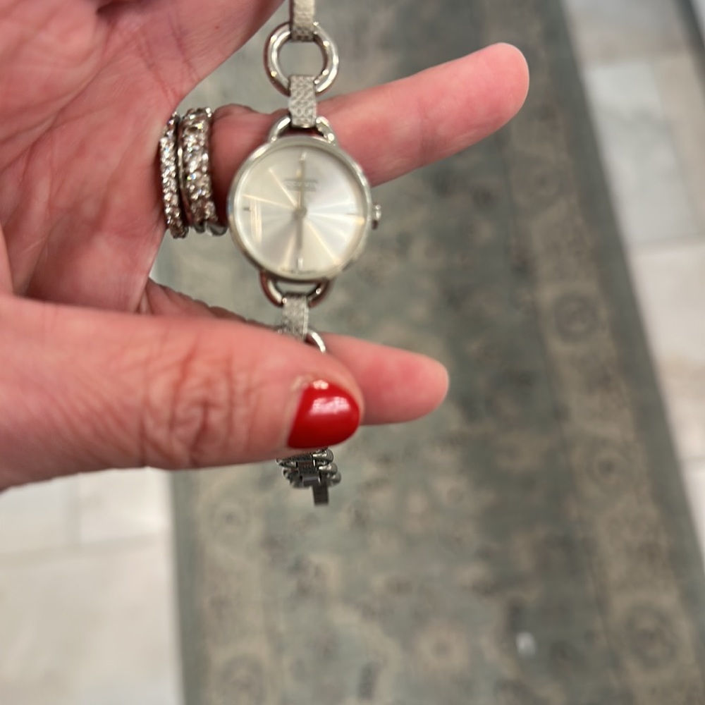 90s Coach Bracelet Watch - Picture 3 of 3